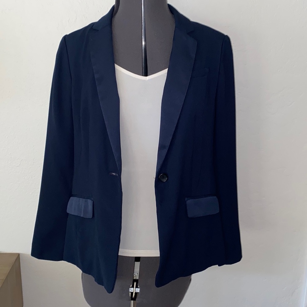 Banana Republic navy blue blazer